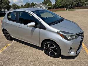 Toyota Yaris SE 2017, conduite à gauche/droite, intérieur foncé, 1.5L automatique, voiture d'occasion de bonne qualité, vente flash, pas cher, occasion 2017 T0Y0TA YARIS SE - Product Image 4