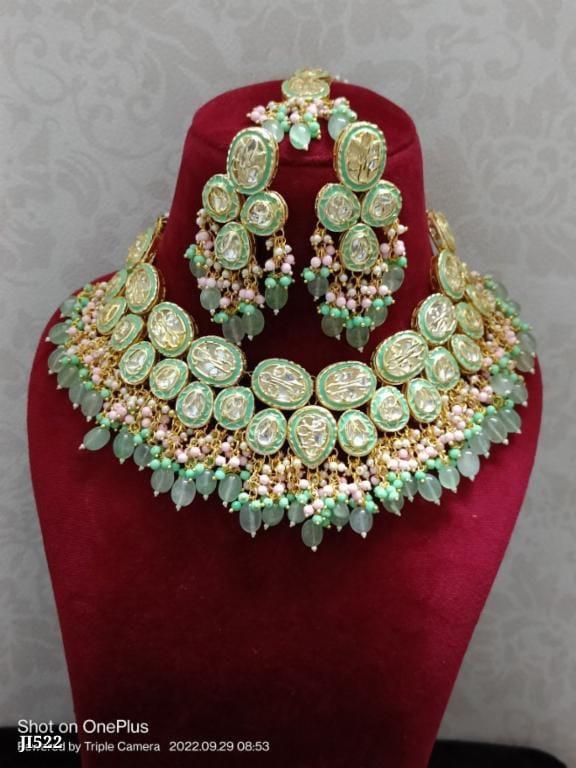 สีเขียวมิ้นท์