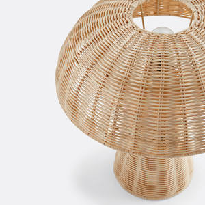 Lámpara de mesa con forma de hongo de moda, color natural, hecha a mano en Vietnam, iluminación ecológica para decoración del hogar, venta al por mayor. - Product Image 5