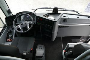 รถตู้มือสอง ปี 2019 ยี่ห้อ Van Hool รุ่น EX16 กำลัง 330 กิโลวัตต์ (449 แรงม้า) มาตรฐานไอเสียยูโร 6 2 เพลา 6 สูบ เชื้อเพลิงดีเซล เกียร์อัตโนมัติ พวงมาลัยซ้าย - Product Image 2