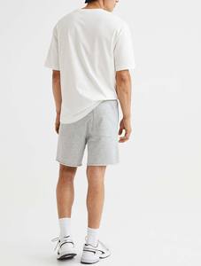 Pantalones cortos de gimnasio cómodos con estampado de logotipo personalizado para hombre, pantalones cortos informales de talla grande con cierre de cintura elástica, patrón sólido de lona - Product Image 2