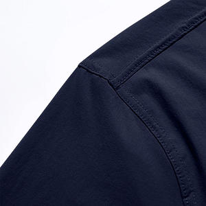 Chemise cargo tactique avec coutures renforcées et poches fonctionnelles pour les aventures en plein air - Product Image 3