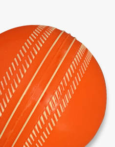 Uso de la práctica de entrenamiento de partidos Pelota de críquet de PVC roja Ligera y fácil de lanzar para que el peso ligero del partido se lance fácilmente - Product Image 4