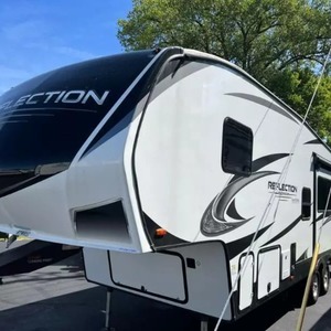 Caravana Usada Serie 2023 G-r-a-n-d D-e-s-i-g-n R-e-f-l-e-c-t-i-o-n 150 278BH en Venta - Product Image 1