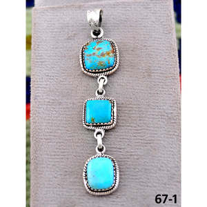 Artisanat du Sud-Ouest # 8 pendentifs en turquoise et argent sterling avec technologie d'incrustation à sertissage clos - Product Image 1
