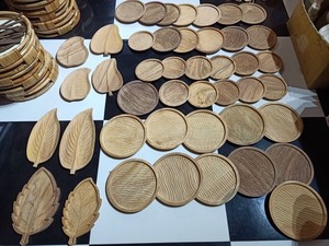 Bandejas de madera hechas a mano: lujo al por mayor de Vietnam-Captura corazones e impresiona a los invitados con sofisticación rústica - Product Image 5