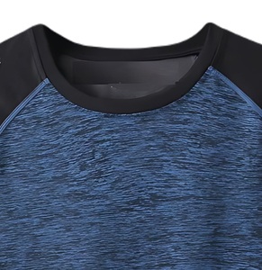 Camiseta de Punto de Algodón 100% para Hombre de Primera Calidad, Impresión de Logotipo Personalizado en la Parte Delantera, Cuello Redondo, Corte Regular Informal, Mangas Cortas, Lisa, de Secado Rápido - Product Image 3