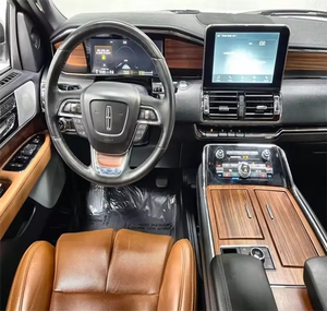 Toyota 4Runner 2024 d'occasion, parfait état, 4 portes, SUV, 4 roues motrices, 3.5L, 6 cylindres, conduite à gauche, sièges en cuir, caméra de recul - Product Image 4