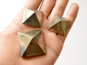 Puntero de pirámide de cristal de pirita, cristal curativo, piedra de protección potente, tontos, piedra Natural de oro tallada, pirita Druzy pulida - Product Image 5