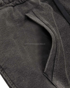 Ensemble de survêtement pour homme en polyester respirant, coupe-vent, léger, uni, streetwear, sur mesure, Pakistan, nouveau design 2025, hiver - Product Image 3