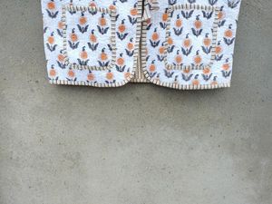 เสื้อกั๊กผ้าฝ้ายสไตล์วินเทจสำหรับผู้หญิงเสื้อกั๊กแขนกุดปักลายดอกไม้สวยงามสำหรับฤดูหนาวเหมาะเป็นของขวัญวันหยุด - Product Image 3