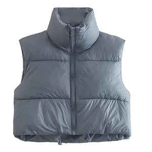 Vente en gros de gilet bouffant court avec logo personnalisé pour femmes, vêtements d'extérieur chauds, manteau court, design décontracté sans manches, produit de divertissement sportif - Product Image 5