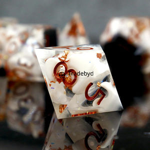 Dados Poliédricos Profesionales de Resina Moldeada, Equilibrados, Juego de 7 Piezas Ecológicas y Duraderas para Juegos de Mesa Tradebyd - Product Image 3