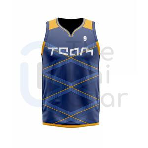 Maillot de basket-ball personnalisé pour hommes et femmes Shorts Nouveau design Uniformes de l'équipe de football respirants Ensembles de vêtements de basket-ball Style en gros - Product Image 1