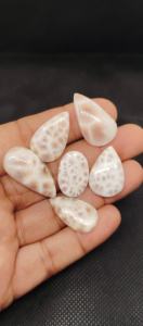 Cabujón de Piedra Preciosa de Thomsonita Rosa Natural para la Fabricación de Joyas - Product Image 2