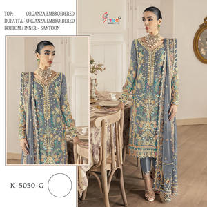 Dernière tenue de créateur Evergreen, best-seller, costume Salwar en organza avec dupatta, broderie lourde, fabrication en Inde - Product Image 4