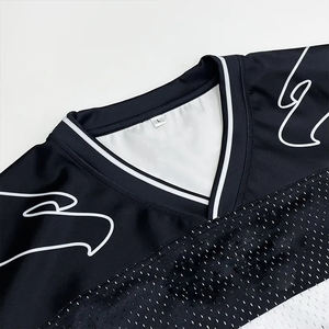 Jersey cuadrado de malla deportiva profesional de alta calidad recién llegado ropa de fútbol para jóvenes y adultos a precio razonable - Product Image 3