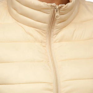 Chaqueta Acolchada de Invierno para Mujer, Color Liso, con Logotipo Personalizado, Impermeable, Resistente al Viento, Transpirable, de Secado Rápido, con Capucha, para Exteriores - Product Image 6