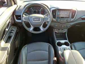 GMCC AT4 2024, SUV Crossover de Lujo Ultra, Tracción en las Cuatro Ruedas, Gasolina, Automático, Cámara Trasera de 360°, INVERMENTABLE - Product Image 3