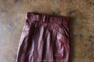 Jupes en cuir d'agneau véritable pour femmes avec technique brodée Taille respirante et naturelle - Product Image 6