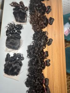 100% Natural Raw Bouncy Ondulado Cabello humano indio Mejor calidad Proveedores de cabello limpio Mayorista para extensiones de cabello Paquete - Product Image 5