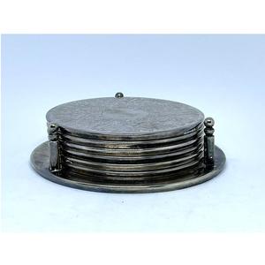 Ensemble de sous-verres en cuir véritable de forme ronde simple et en métal argenté avec logo personnalisé de qualité supérieure - Product Image 3