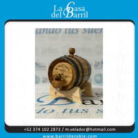 Baril à vin artisanal en chêne brun de 250 ml avec bordure noire et 6 anneaux pour l'âge du vin, de la bière, du whisky et des spiritueux La Casa Del Barril