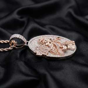 Colgante de Lujo para Fiesta, Chapado en Rodio, Plata de Ley 925, con Diamantes de Moissanita VVS, Forma Redonda, Número Personalizado, Estilo Iced Out - Product Image 2