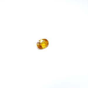 Zafiro Amarillo Natural Sin Tratar de 12.12 Quilates, Corte Oval Brillante, Color Peridoto, Material de Alejandrita y Aguamarina, Calibrado - Product Image 4