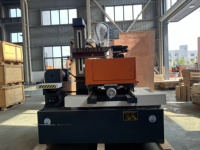 Machine de découpe à fil CNC Dk7745, machine de découpe à fil rapide pour le métal