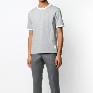 เสื้อยืดทรงสลิมฟิตสำหรับผู้ใหญ่ ผ้าผสมสามชนิด ดีไซน์เสื้อยืดริงเกอร์แบบคลาสสิกจาก Sportswear - Product Image 4