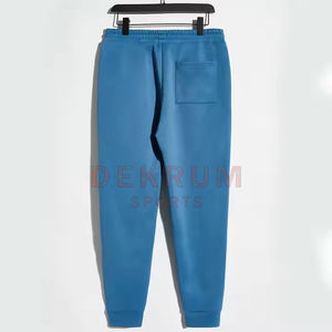 Vente en gros Nouvel arrivage de vêtements pour hommes Survêtements deux pièces décontractés de couleur unie pour hommes - Product Image 6