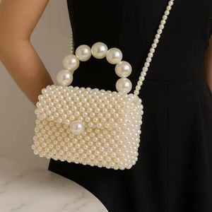 Sac Hobo en plastique perlé ivoire sac à main fait main | Sac à bandoulière élégant perlé | Grande garde-robe de mariée de style moderne - Product Image 1