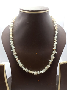 Piedra lunar natural sin cortar chips piedras preciosas Reiki curación 925 Collar de plata 4x7mm cuentas - Product Image 3