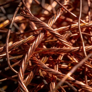 Chatarra de Alambre de Cobre, Limpios, Brillantes, Sin Aislamiento, Alambres de Cobre Puro para Fundición Industrial - Product Image 3