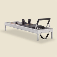 Cama de Pilates Clásica con Núcleo de Aluminio y Correas de Cuero