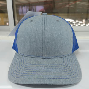 Logotipo personalizable Heather Grey Blue Mesh Trucker Cap Transpirable Uso diario para el rendimiento al aire libre Hecho Vietnam Factory Sporty - Product Image 1