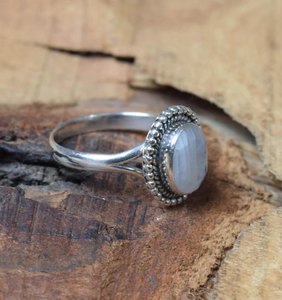 Anillo Ovalado de Piedra Lunar Arcoíris, Plata de Ley 925, Joyería Artesanal con Piedras Preciosas para Mujer, Regalo de Piedra Natal de Junio, Precio al por Mayor - Product Image 3