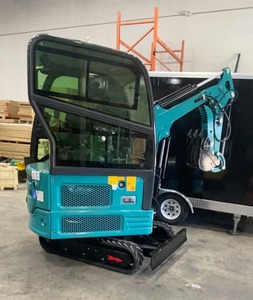 Mini-excavatrice sur chenilles R328 de 1,5 tonne avec moteur diesel Hino, boîte de vitesses importée, garantie de 2 ans - Product Image 2