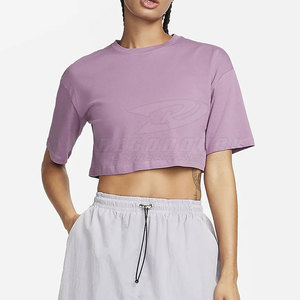 T-shirt de haute qualité à taille personnalisée fabriqué en usine pour les femmes Top court fabriqué au Pakistan pour les femmes - Product Image 4