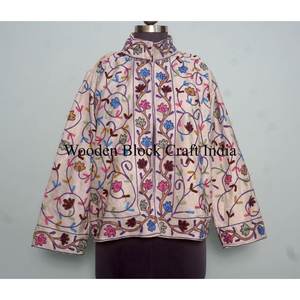 Vêtements pour femmes indiennes, magnifique veste en velours avec broderie florale, veste Suzani pour filles, veste pour les fêtes - Product Image 6