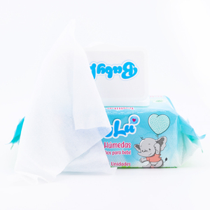 Lingettes humides pour bébé Uniquality, 100 unités, 15x20cm, sans alcool, douces, parfumées, texture tissu - Product Image 3