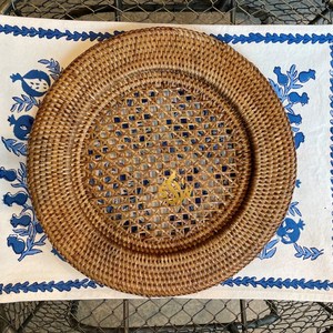 Assiette de chargeur de service de nourriture Design fantaisie Jute assiette de chargeur en rotin pour Table à manger vaisselle servant de la nourriture sous l'approvisionnement plaqué - Product Image 2