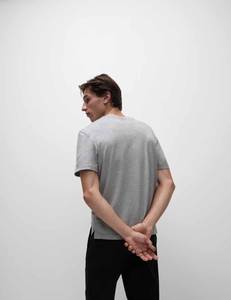 T-shirt coupe premium pour hommes fournisseur de streetwear tenue confortable pour salle de sport salon voyage mode tenue décontracté vêtements en vrac - Product Image 2