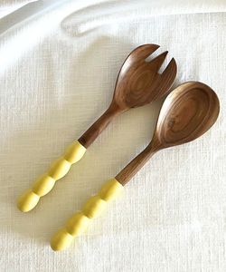 Ensemble de service à salade en bois naturel avec poignée en résine pour salade, soupe et fruits épicés mélangeant des ustensiles de cuisine au meilleur prix avec logo personnalisé - Product Image 2