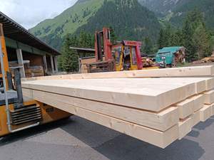 Poutres BSH en hêtre pour structures préfabriquées Poutres BSH en pin résineux pour encadrement personnalisé - Product Image 6