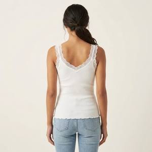 Camiseta sin mangas de algodón 100% transpirable con tirantes finos de encaje, talla única (tallas 36-44) - Product Image 2