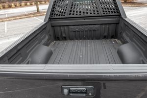 โตโยต้า ทุนดรา SR5 ดับเบิ้ลแค็บ 4x4 ปี 2022 - Product Image 2