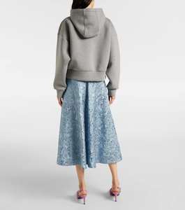 เสื้อฮู้ดครอปผู้หญิงแบบสวมหัว ลายพิมพ์เรียบ สีตามสั่ง ออกแบบโลโก้ได้ มีกระเป๋าแบบจิงโจ้ ราคาถูก - Product Image 6