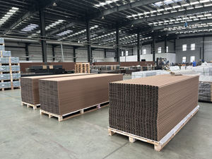 Tableros de panel de suelo WPC a prueba de agua Compuesto sólido WPC Decking Compuesto de plástico de madera para exteriores - Product Image 4